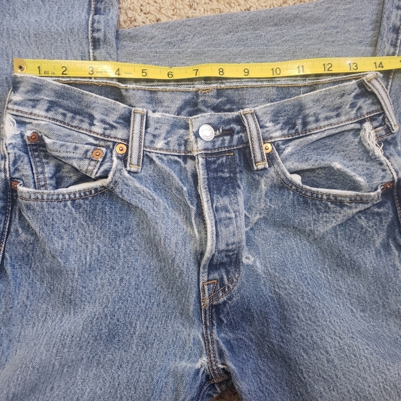 Levi's 501s Straight Leg High Rise Jeans [1 pair] - Picture 7 of 9